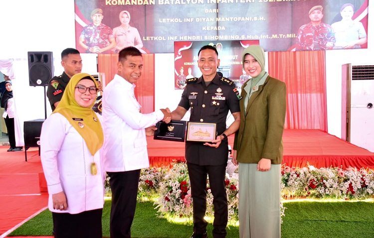Bupati Kampar Hadiri Sertijab Danyonif 132/Bima Sakti, Ahmad Yuzar: Sinergi Harus Makin Kuat