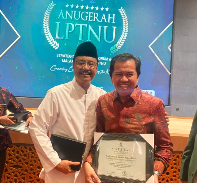Prof. Irwandi Jaswir Raih Penghargaan Ilmuwan Muslim Indonesia Berpengaruh dari NU