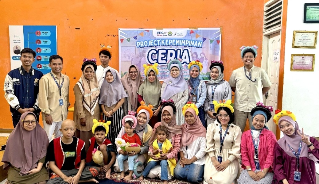 Peringati Hardiknas 2025, Mahasiswa dan Dosen PPG FKIP UNRI Adakan Kegiatan Project Kepemimpinan CERIA Bersama Anak-anak Kanker.