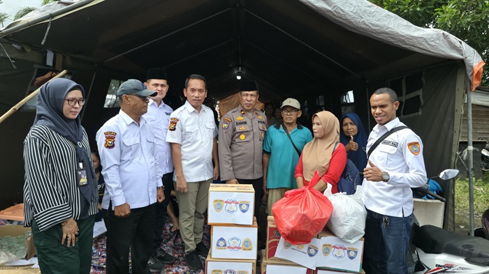 Ikut Andil Kegiatan Kemanusiaan, ABUJAPI Riau Bersama Polresta Pekanbaru Salurkan Bantuan Untuk Korban Banjir