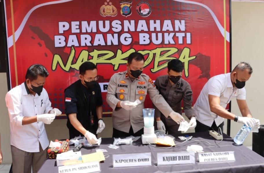 Polres Dairi Hancurkan 697,7 Gram Sabu, Peringatkan Pengedar dan Pemakai : Kami Tidak Akan Toleransi!