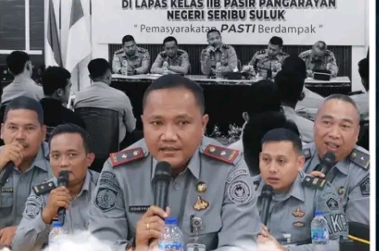 Pimpin Rapat Evaluasi Kinerja, Kalapas Pasir Pangarayan Ingatkan Totalitas Pegawai dan Jauhi Pelanggaran