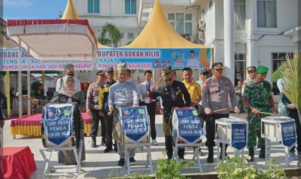 Festival Drumband Meriahkan HUT Rohil ke-26, SDN 007 Bagan Jawa Sabet Juara II