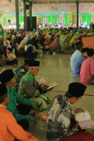 70 Khataman Al Quran Antar Dr.Afni Sebagai Calon Bupati Siak