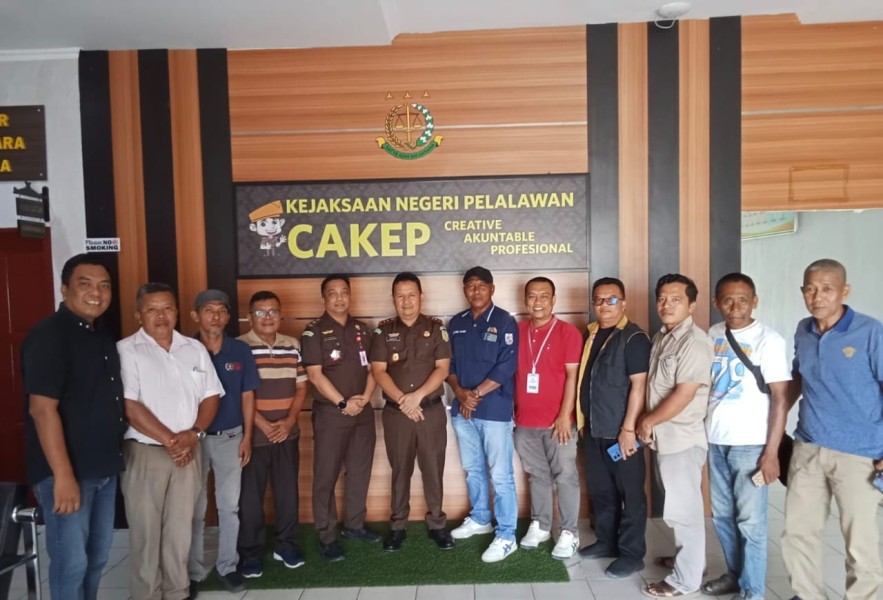 Sambut Kunjungan PWI Pelalawan, Kajari Siswanto Sebut Segera Tuntaskan Dugaan Kasus Pupuk Subsidi