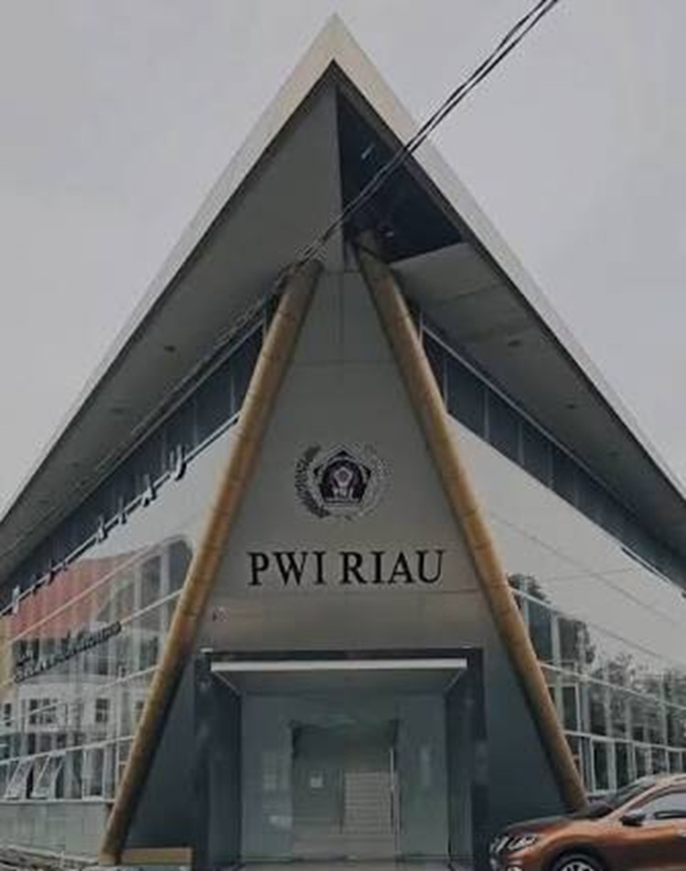 PWI Riau, SKK Migas, dan EMP Bentu Gelar Laga Persahabatan Tenis Meja
