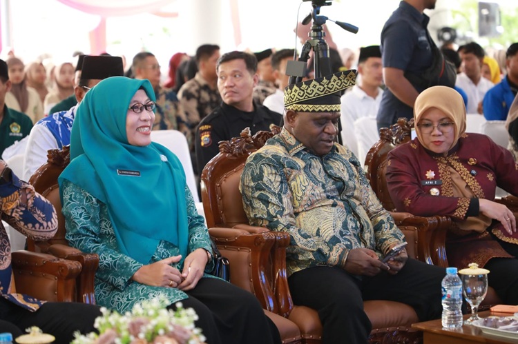 Bupati Afni Suarakan Hak Asasi Rakyat Siak di Hadapan Menteri HAM