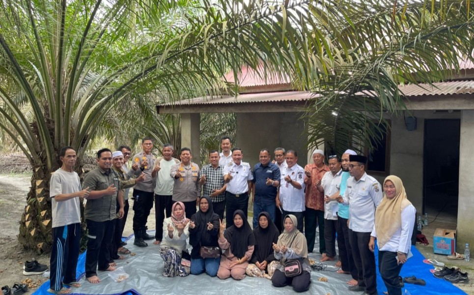 Gunakan Jalan Warga Tanpa Tuntas Ganti Rugi, PT AADN Ditekan Segera Bayar Lahan Balak Engkolan