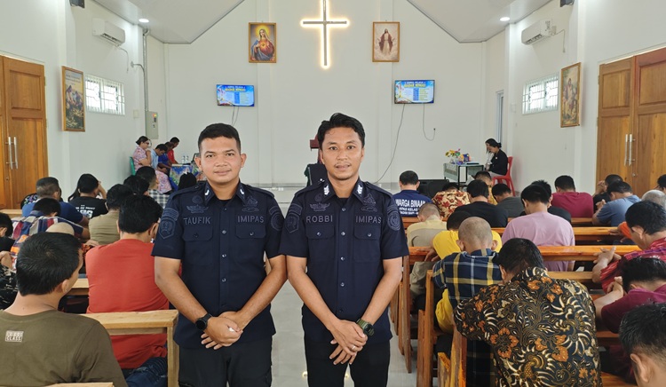 Ibadah Minggu di Lapas Bagansiapiapi, Warga Binaan Dikuatkan dengan Firman Tuhan