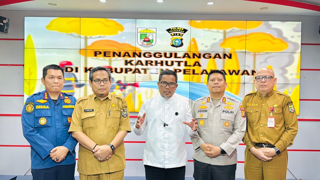 Karhutla Pelalawan Mulai Terkendali, Bupati Zukri Apresiasi Soliditas Tim Gabungan