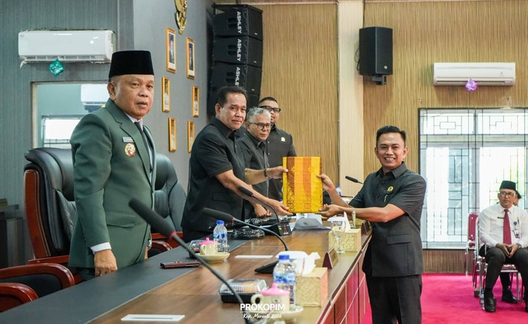 Pemkab dan DPRD Meranti Bahas Tujuh Ranperda Strategis