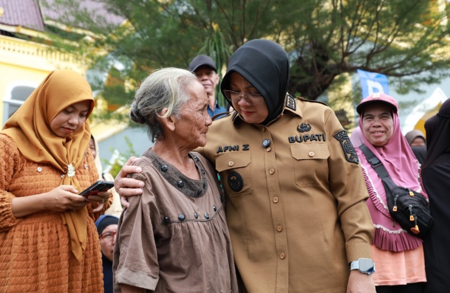 Bupati Siak Afni Tolak Pembelian Mobil Dinas Baru Tahun 2026