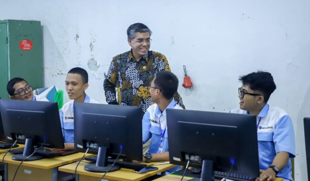 Menaker Tekankan Pelatihan Vokasi agar Lulusan Siap Masuk Dunia Kerja