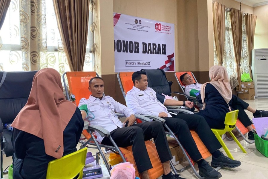 Imigrasi Pekanbaru Gelar Bhakti Sosial Donor Darah dan Pemeriksaan Kesehatan Gratis