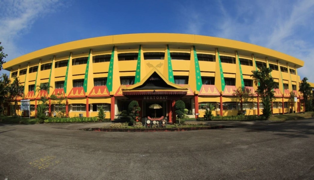 UNILAK Masuk Tiga Besar Kampus dengan Kinerja Riset Terbaik di Riau