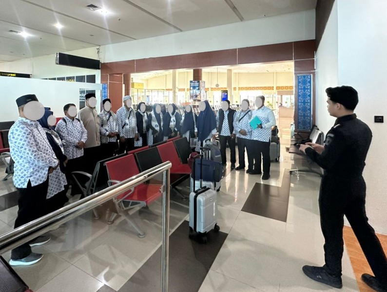 Tidak Melengkapi Dokumen, Imigrasi Pekanbaru Gagalkan Puluhan Calon Jamaah Umroh