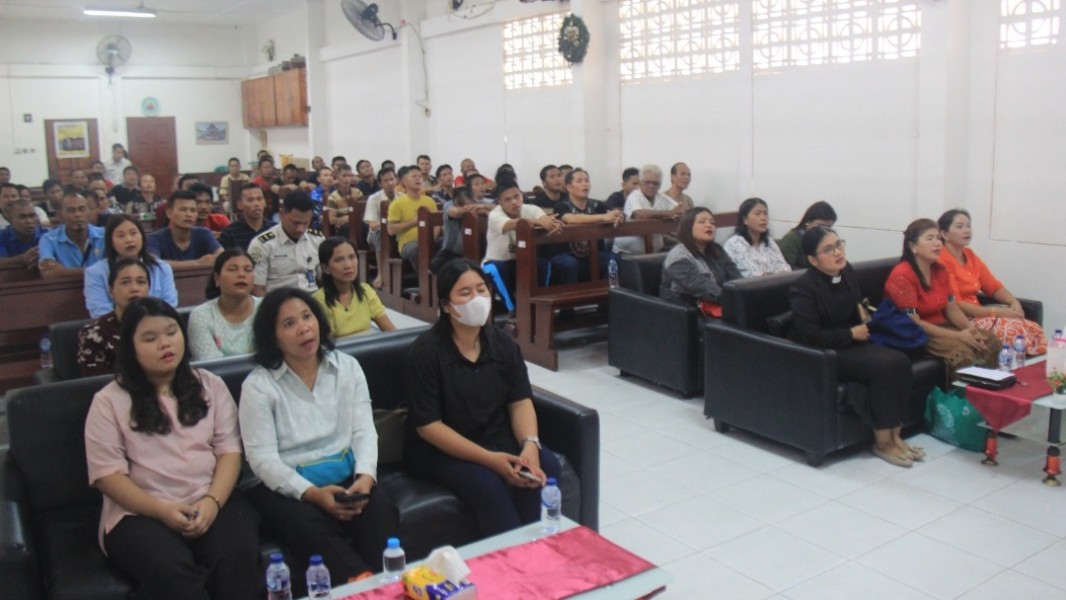 Lapas Pekanbaru Perkuat Pembinaan Rohani, WBP Kristen Ikuti Ibadah Rutin