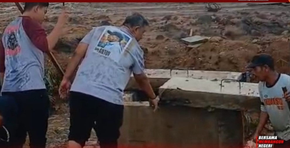 Hujan Deras Uji Drainase Islamic Centre, Bupati Anton Turun Tangan