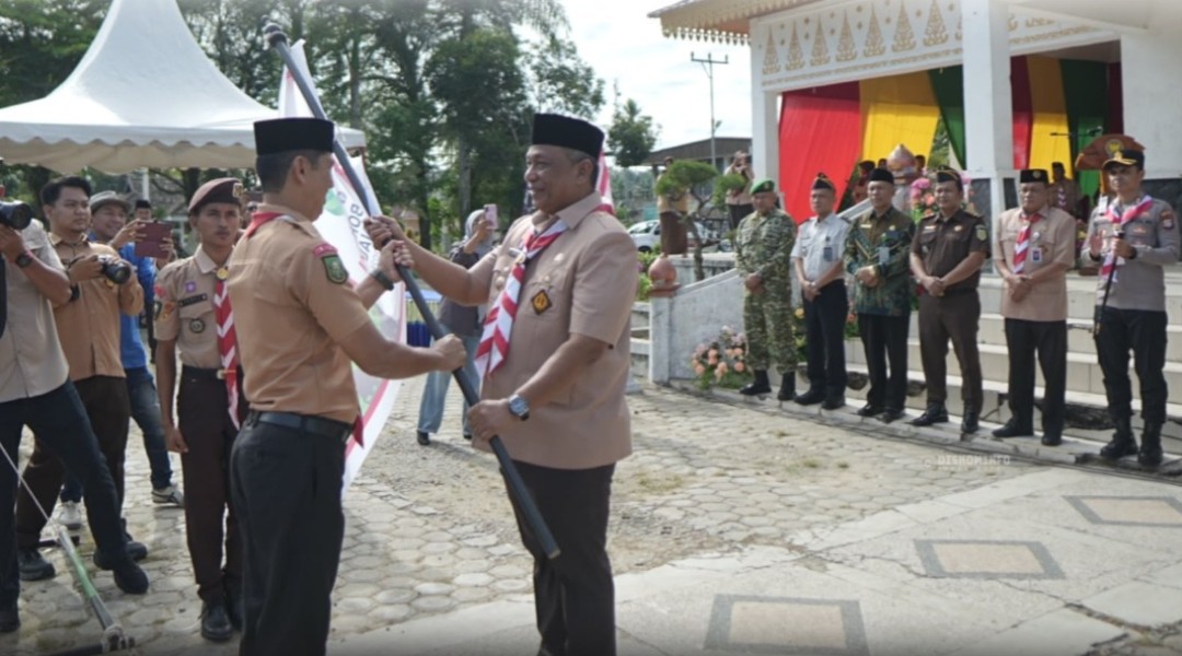 Lepas 48 Kontingen ke Jambore Nasional, Bupati Anton Dorong Pramuka Rohul Jadi Penggerak Ketahanan Pangan