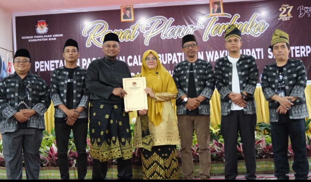 KPU Siak Tetapkan Dr. Afni-Syamsurizal Bupati Terpilih Periode 2025-2030
