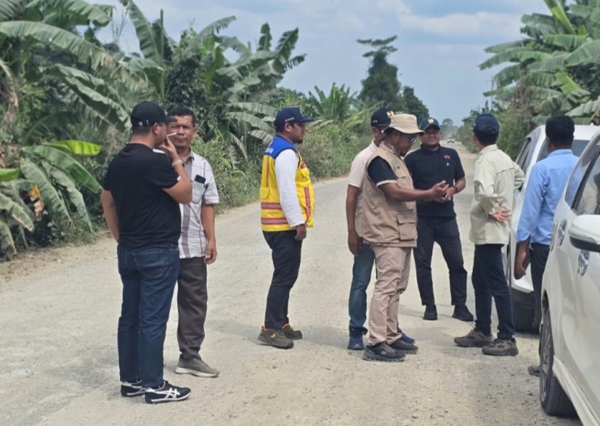 Bupati Rohil Apresiasi PHR Bangun Jalan Lintas Kubu Sepanjang 7 Kilometer