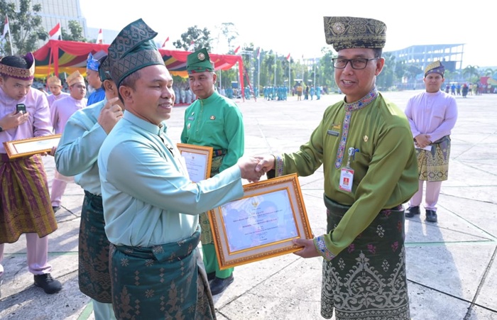 Hari Jadi Riau, Bupati Kasmarni Komitmen Untuk Jadikan Riau Pelopor Kawasan Hijau