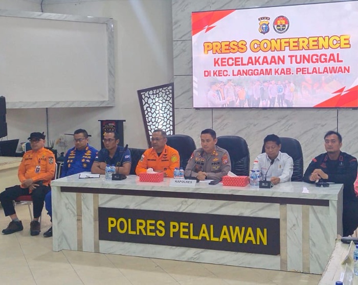 Polres Pelalawan Akan Menertibkan Kendaraan Truck Yang Digunakan Mengangkut Orang