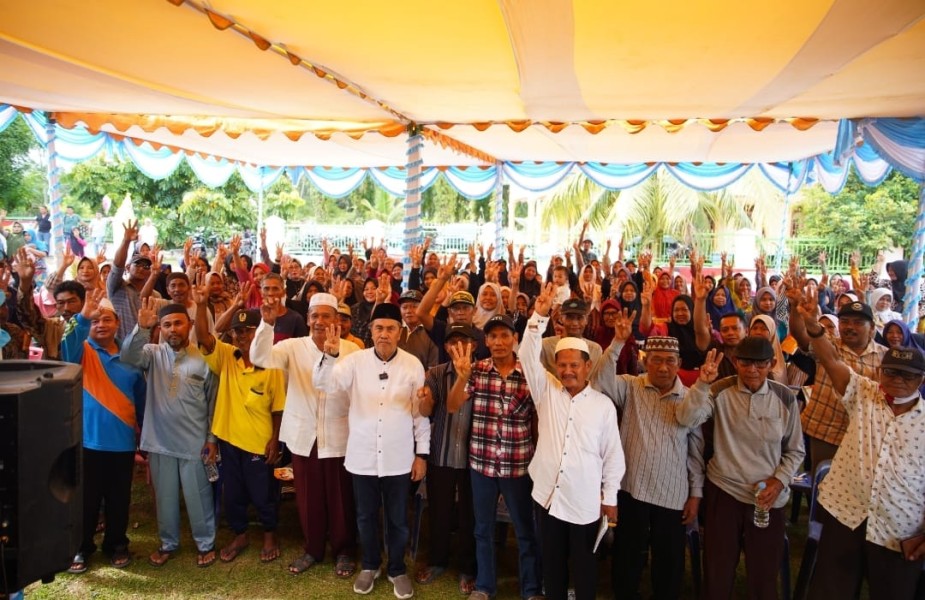 Membludak, Masyarakat Rohil Ikuti Kampanye Cagubri Nomor Urut 3 Drs H Syamsuar, M.Si