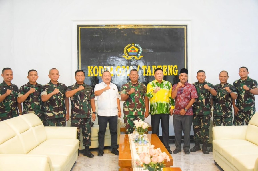 Dihadiri Sekdakab Tapteng, Danrem Resmikan Kantor Kodim 0211/ TT