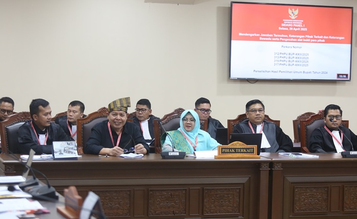 KPU Siak Ungkap Alfedri Belum Dua Periode di Sidang MK Sengketa Pilkada