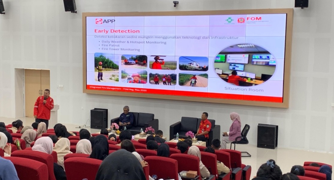 Kolaborasi PT Arara Abadi, Universitas Riau dan Media Lakukan Mitigasi dan Sosialisasi Pencegahan Kebakaran Hutan dan Lahan kepada Mahasiswa