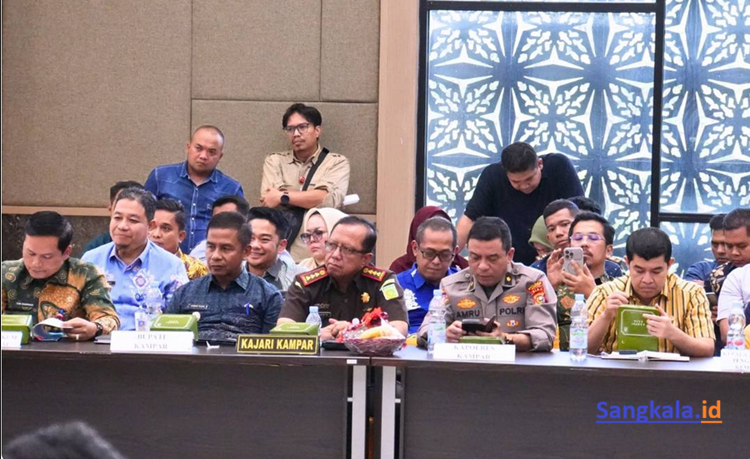 Bupati Kampar Komitmen Kawal PSN Tol Pekanbaru-Rengat