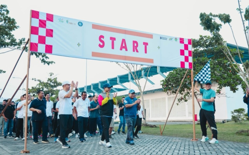 PTPN IV Perkuat Budaya EntrePlanters Lewat Program BRONDOLAN